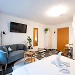 Krone Guest house 4*