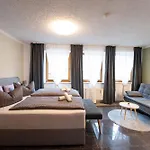 Krone Guest house 4*